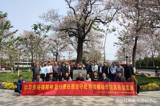 霍启刚：我联想到“球王”奥沙利文，去年访港盛赞粉丝&尊重粉丝